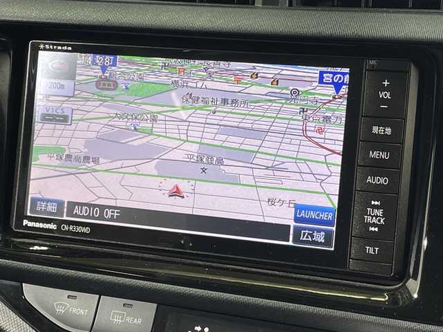 トヨタ アクア 神奈川県 2015(平27)年 3.9万km 黒 純正7型SDナビ（CN-R330WD）/AM FM DVD CD ハンズフリー/ETC/純正前方ドライブレコーダー（ZDR-022)/純正エアロ（フロント/サイド/リアアンダー）/ハーフレザー/オートライト/LEDヘッドライト/フォグランプ/純正フロアマット/純正１６AW/ルーフレール/横滑り防止装置/スマートキー/スペアキー/保証書/取扱説明書