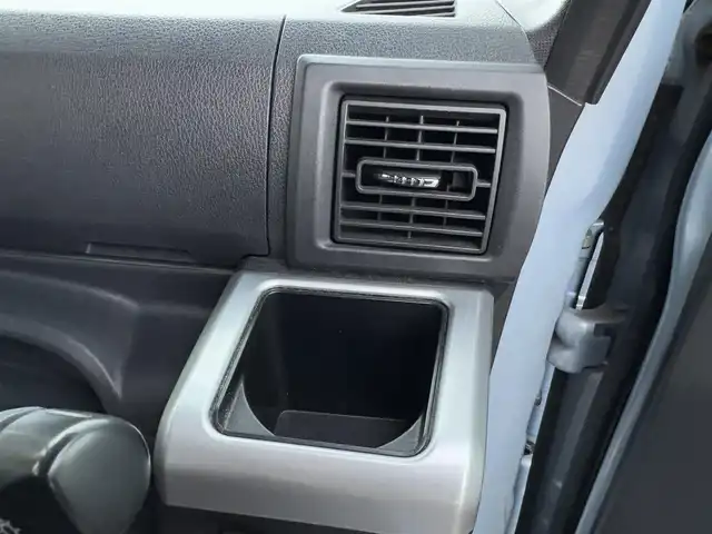 ダイハツ ウェイク G ターボ　レジャーエディション SA Ⅱ 大分県 2016(平28)年 6.1万km パールホワイトⅢ/ミストブルーマイカメタリック 2トーン ・メモリーナビ(CD/DVD/BT/SD/USB)/・バックモニター/・フルセグテレビ/・両側パワースライドドア/・スマートアシスト/・ETC/・リアセンサー/・オートライト/・フロアマット/・スマートキー/・プッシュスタートボタン/・純正アルミホイール