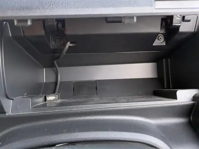 ダイハツ ウェイク G ターボ　レジャーエディション SA Ⅱ 大分県 2016(平28)年 6.1万km パールホワイトⅢ/ミストブルーマイカメタリック 2トーン ・メモリーナビ(CD/DVD/BT/SD/USB)/・バックモニター/・フルセグテレビ/・両側パワースライドドア/・スマートアシスト/・ETC/・リアセンサー/・オートライト/・フロアマット/・スマートキー/・プッシュスタートボタン/・純正アルミホイール