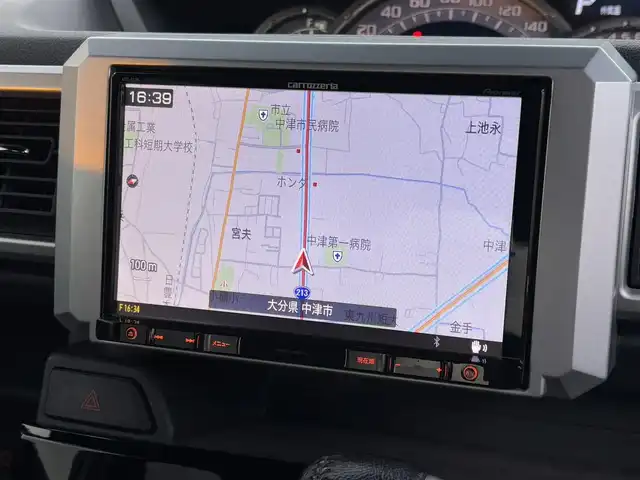 ダイハツ ウェイク G ターボ　レジャーエディション SA Ⅱ 大分県 2016(平28)年 6.1万km パールホワイトⅢ/ミストブルーマイカメタリック 2トーン ・メモリーナビ(CD/DVD/BT/SD/USB)/・バックモニター/・フルセグテレビ/・両側パワースライドドア/・スマートアシスト/・ETC/・リアセンサー/・オートライト/・フロアマット/・スマートキー/・プッシュスタートボタン/・純正アルミホイール