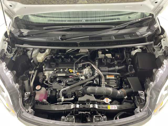 トヨタ シエンタ ハイブリッド Z 神奈川県 2022(令4)年 0.8万km ホワイトパールクリスタルシャイン 純正10.5インチディスプレイオーディオ/Bluetooth/BT/Carplay/MiraCast/パノラミックビューモニター/ハンズフリー両側パワースライドドア/ToyotaSafetySense/プリクラッシュセーフティ/レーントレーシングアラート/レーンディパーチャーアラート/レーダークルーズコントロール/アダプティブハイビームシステム/オートマチックハイビーム/ロードサインアシスト/ドライバー異常時対応システム/プロアクティブドライビングアシスト/発進遅れ告知機能/ブラインドスポットモニター/パーキングサポートブレーキ(前後方静止物/後方接近車両)/ステアリングスイッチ/前席シートヒーター/ステアリングヒーター/ビルトインETC2.0/Power/eco/EV MODE/AC100Vコンセント(コンソール/トランク)/純正15インチアルミホイール/USBポート(Type-A/Type-C)/運転席シートバックUSBポートType-C２箇所/電格/ウィンカーミラー/フロアマット/プッシュスタート