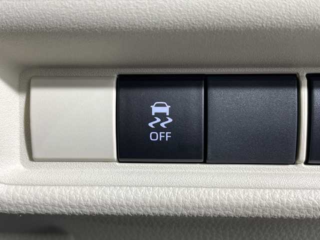 トヨタ シエンタ ハイブリッド Z 神奈川県 2022(令4)年 0.8万km ホワイトパールクリスタルシャイン 純正10.5インチディスプレイオーディオ/Bluetooth/BT/Carplay/MiraCast/パノラミックビューモニター/ハンズフリー両側パワースライドドア/ToyotaSafetySense/プリクラッシュセーフティ/レーントレーシングアラート/レーンディパーチャーアラート/レーダークルーズコントロール/アダプティブハイビームシステム/オートマチックハイビーム/ロードサインアシスト/ドライバー異常時対応システム/プロアクティブドライビングアシスト/発進遅れ告知機能/ブラインドスポットモニター/パーキングサポートブレーキ(前後方静止物/後方接近車両)/ステアリングスイッチ/前席シートヒーター/ステアリングヒーター/ビルトインETC2.0/Power/eco/EV MODE/AC100Vコンセント(コンソール/トランク)/純正15インチアルミホイール/USBポート(Type-A/Type-C)/運転席シートバックUSBポートType-C２箇所/電格/ウィンカーミラー/フロアマット/プッシュスタート