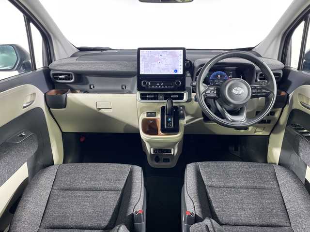 トヨタ シエンタ ハイブリッド Z 神奈川県 2022(令4)年 0.8万km ホワイトパールクリスタルシャイン 純正10.5インチディスプレイオーディオ/Bluetooth/BT/Carplay/MiraCast/パノラミックビューモニター/ハンズフリー両側パワースライドドア/ToyotaSafetySense/プリクラッシュセーフティ/レーントレーシングアラート/レーンディパーチャーアラート/レーダークルーズコントロール/アダプティブハイビームシステム/オートマチックハイビーム/ロードサインアシスト/ドライバー異常時対応システム/プロアクティブドライビングアシスト/発進遅れ告知機能/ブラインドスポットモニター/パーキングサポートブレーキ(前後方静止物/後方接近車両)/ステアリングスイッチ/前席シートヒーター/ステアリングヒーター/ビルトインETC2.0/Power/eco/EV MODE/AC100Vコンセント(コンソール/トランク)/純正15インチアルミホイール/USBポート(Type-A/Type-C)/運転席シートバックUSBポートType-C２箇所/電格/ウィンカーミラー/フロアマット/プッシュスタート