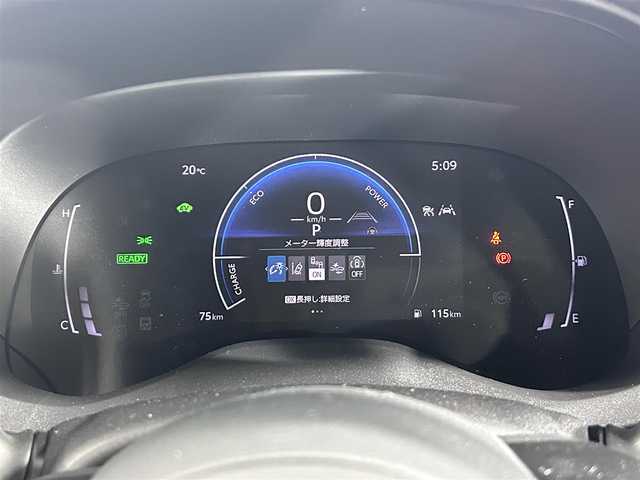 トヨタ ヤリスクロス ハイブリッド Z 福岡県 2025(令7)年 0.1万km未満 ブラックマイカ 純正8型ナビゲーション(フルセグTV/BT/AM/FM)/バックモニター/トヨタセーフ/コーナーセンサー/レーダークルコン/シートヒーター/ハンドルヒーター/ミラーヒーター/USBポート/オートホールド/HDMI/ETC2.0/純正LEDヘッドライト/純正フロアマット/純正18インチアルミホイール