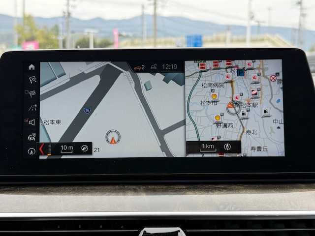 ＢＭＷ ５３０ｉ Mスポーツ 長野県 2018(平30)年 2.7万km パール フルセグ　/ＨＤＤナビ　　/CD/DVD/Bluetooth接続/プッシュスタート　/ＥＴＣ　/クルーズコントロール　　/ドライブレコーダー/バックカメラ　/ステアリングスイッチ　/パワーシート/シートヒーター　/スタッドレスタイヤ車載　/LEDヘッドライト/オートライト/オートマチックハイビーム/横滑り防止/盗難防止　　/純正コイル車載