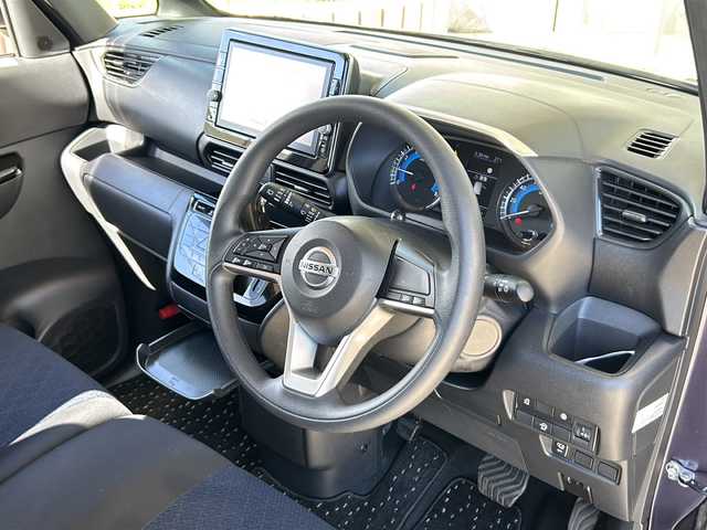 日産 ルークス ハイウェイスター X 静岡県 2021(令3)年 5.5万km パープルＭ 純正SDナビ/・CD/・DVD/・フルセグTV/・Bluetooth/・AM/・FM/主要装備/・衝突軽減/・アラウンドビューモニター/・片側パワースライドドア/・ハンズフリー機能/・ステアリングスイッチ/・スマートキー/・プッシュスタート/・オートライト/・フォグランプ/・純正アルミホイール/・純正フロアマット