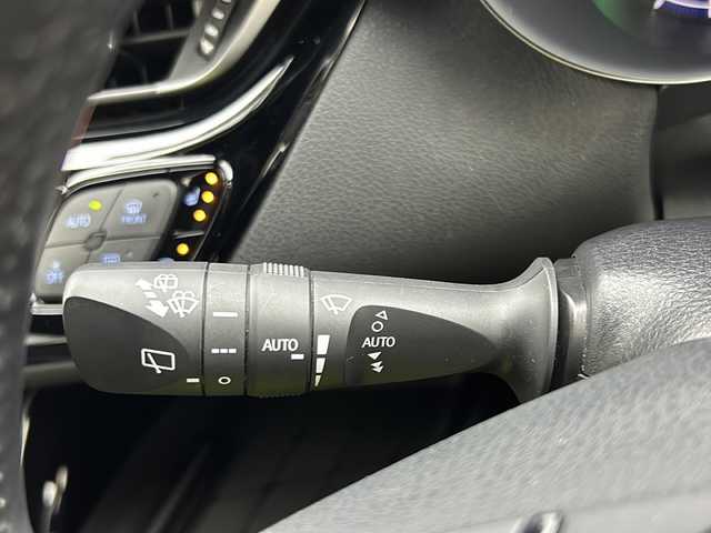 トヨタ Ｃ－ＨＲ G モード ネロ セーフティプラス 宮城県 2021(令3)年 4.9万km ダークブルーマイカ ワンオーナー/純正ディスプレイオーディオ/ナビキット/AM/FM/Bluetooth/Miracast/全方位カメラ/レーダークルーズコントロール/衝突被害軽減システム/レーンキープアシスト/横滑り防止装置/前後クリアランスソナー/ブラインドスポットモニター/前席シートヒーター/ハーフレザーシート/オートマチックハイビーム/オートライト/キーレスエントリー/純正フロアマット/前後ドライブレコーダー/ウィンドシールドデアイサー/ETC/LEDヘッドライト/サイドエアバック/保証書/取扱説明書