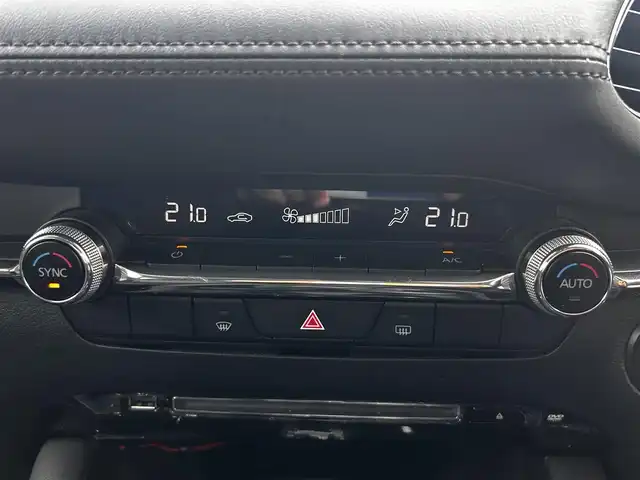 マツダ マツダ３セダン 15S ツーリング 福島県 2020(令2)年 2.9万km ソウルレッドクリスタルM 純正ナビ/BT/DVD/フルセグTV//バックカメラ/アラウンドビューモニター/プッシュスタート/スマートキー/クルーズコントロール/ETC/純正フロアマット/ドアバイザー/ブレーキホールド/スポーツモード/ドアバイザー/コーナーセンサー/オートライト/オートハイビーム