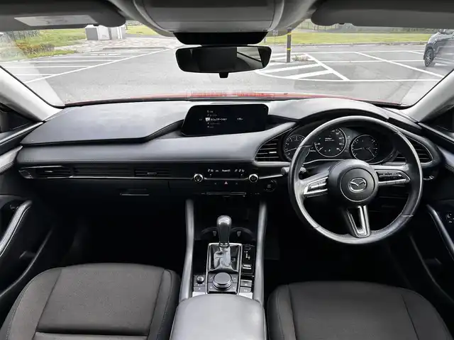 マツダ マツダ３セダン 15S ツーリング 福島県 2020(令2)年 2.9万km ソウルレッドクリスタルM 純正ナビ/BT/DVD/フルセグTV//バックカメラ/アラウンドビューモニター/プッシュスタート/スマートキー/クルーズコントロール/ETC/純正フロアマット/ドアバイザー/ブレーキホールド/スポーツモード/ドアバイザー/コーナーセンサー/オートライト/オートハイビーム