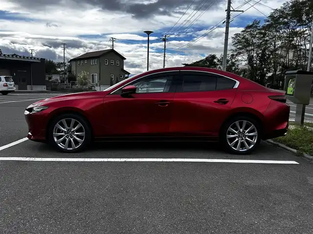 マツダ マツダ３セダン 15S ツーリング 福島県 2020(令2)年 2.9万km ソウルレッドクリスタルM 純正ナビ/BT/DVD/フルセグTV//バックカメラ/アラウンドビューモニター/プッシュスタート/スマートキー/クルーズコントロール/ETC/純正フロアマット/ドアバイザー/ブレーキホールド/スポーツモード/ドアバイザー/コーナーセンサー/オートライト/オートハイビーム