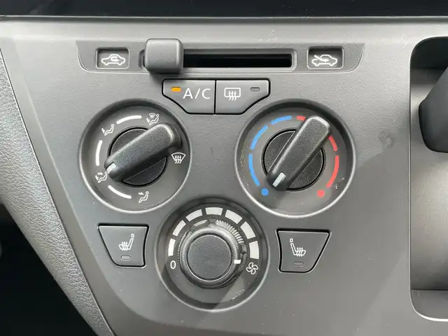 三菱 ｅＫワゴン M 岩手県 2022(令4)年 4.4万km レッドメタリック ナビ　バックカメラ　Bluetooth　CD DVD TV　USB　リモコンキー　オートライト　ETC　シートヒーター　シートカバー　ドアバイザー　ドラレコ