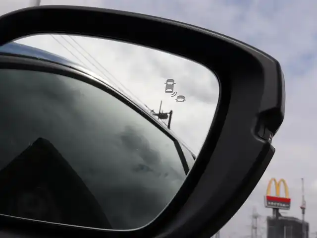 ホンダ シビック タイプR レーシングブラックPKG 神奈川県 2025(令7)年 0.1千km レーシングブルーパール 6速マニュアル/ワンオーナー/ブラインドスポットモニター/ETC2.0 /アジャイルハンドリングアシスト/バックカメラ/ワイヤレス充電/純正19インチAW/純正メモリナビ/フルセグテレビ/クルーズコントロール(追従機能付き)/プッシュスタート/コーナーセンサー/保証書/取説/スペアキー