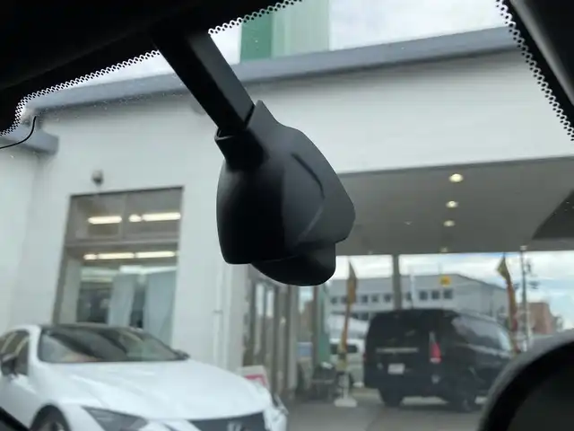 ホンダ シビック LX 福岡県 2021(令3)年 3.3万km プレミアムクリスタルブルークリスタル ワンオーナー/ホンダセンシング/レーダークルーズコントロール/ブラインドスポットモニター/純正メーカーナビ/（フルセグTV/FM/AM/Bluetooth）/バックカメラ/ドライブレコーダー/ビルトインETC2.0/前席シートヒーター/ハーフレザーシート/USB充電ポート/電動パーキングブレーキ/オートブレーキホールド/パーキングアシスト/クリアランスソナー/リアスポイラー/保証書/取扱説明書/スペアキー×１