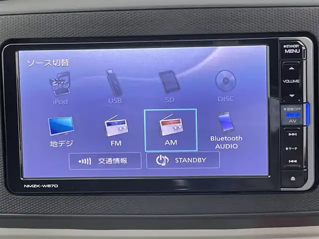 ダイハツ ミラ イース X SAⅢ 千葉県 2017(平29)年 1.4万km スカイブルーメタリック スマートアシストIII/・衝突回避支援ブレーキ機能/・急発進抑制制御/・車線逸脱警報機能/・オートハイビーム/・先行車発進お知らせ機能/ディーラー純正SDナビ/（CD/DVD/Bluetooth/USB/フルセグ）/バックカメラ/ライトレベライザー/コーナーセンサー/ETC/純正ドライブレコーダー/純正フロアマット/LED/スペアキー×1