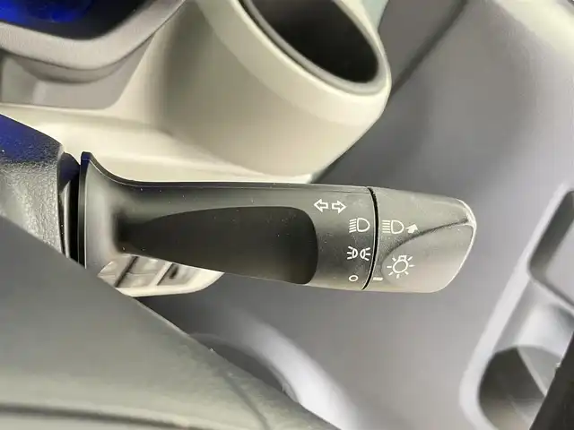 ダイハツ ミラ イース X SAⅢ 千葉県 2017(平29)年 1.4万km スカイブルーメタリック スマートアシストIII/・衝突回避支援ブレーキ機能/・急発進抑制制御/・車線逸脱警報機能/・オートハイビーム/・先行車発進お知らせ機能/ディーラー純正SDナビ/（CD/DVD/Bluetooth/USB/フルセグ）/バックカメラ/ライトレベライザー/コーナーセンサー/ETC/純正ドライブレコーダー/純正フロアマット/LED/スペアキー×1