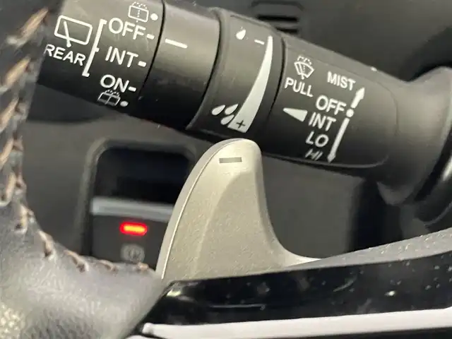 ホンダ Ｎ ＢＯＸ カスタム ターボ 埼玉県 2023(令5)年 2.2万km プラチナホワイトパール ホンダセンシング　社外ディスプレイオーディオ　バックカメラ　アダプティブクルーズコントロール　シートヒーター　純正アルミホイール　プッシュスタート　スマートキー　オートライト　ＬＥＤヘッドライト