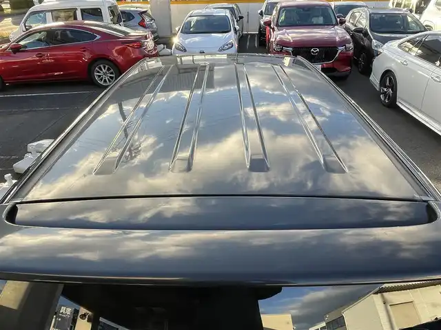 トヨタ クルーガー Ｌ 2．4S 宮城県 2004(平16)年 14.4万km ブラック ・社外ナビ/（パナソニック/CN-AW8500)/（フルセグTV/CD/DVD）/・電動格納ミラー/・革ステアリング/・ETC/・ISOFIX/・バイザー/・HIDライト/・フロントフォグランプ/・オートライト/・フロアマット/・社外16インチアルミホイール/・Wエアバッグ/ABS/・取扱説明書