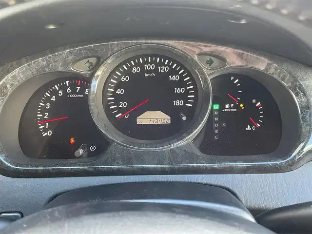 トヨタ クルーガー Ｌ 2．4S 宮城県 2004(平16)年 14.4万km ブラック ・社外ナビ/（パナソニック/CN-AW8500)/（フルセグTV/CD/DVD）/・電動格納ミラー/・革ステアリング/・ETC/・ISOFIX/・バイザー/・HIDライト/・フロントフォグランプ/・オートライト/・フロアマット/・社外16インチアルミホイール/・Wエアバッグ/ABS/・取扱説明書