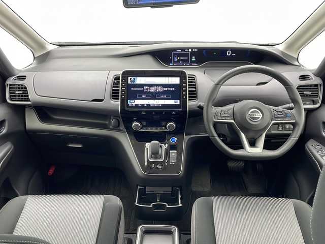 日産 セレナ e－パワー ハイウェイスター V 千葉県 2022(令4)年 3.2万km ダイヤモンドブラック プロパイロット/エマージェンシーブレーキ/側方支援/後側方支援/レーンキープアシスト/標識認識機能/純正9型ナビ/　CD/DVD/ブルーレイ/Bluetooth/AM/FM/アラウンドビューモニター/両側パワースライドドア/ハンズフリードア/デジタルインナーミラー/純正ドライブレコーダー/純正16インチAW/シートヒーター/ステアリングヒーター/オートライト/LEDヘッドライト/LEDフォグランプ/電子パーキング/オートブレーキホールド/プッシュスタート/スマートキー/スペア1本