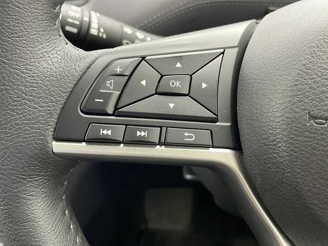 日産 セレナ e－パワー ハイウェイスター V 千葉県 2022(令4)年 3.2万km ダイヤモンドブラック プロパイロット/エマージェンシーブレーキ/側方支援/後側方支援/レーンキープアシスト/標識認識機能/純正9型ナビ/　CD/DVD/ブルーレイ/Bluetooth/AM/FM/アラウンドビューモニター/両側パワースライドドア/ハンズフリードア/デジタルインナーミラー/純正ドライブレコーダー/純正16インチAW/シートヒーター/ステアリングヒーター/オートライト/LEDヘッドライト/LEDフォグランプ/電子パーキング/オートブレーキホールド/プッシュスタート/スマートキー/スペア1本