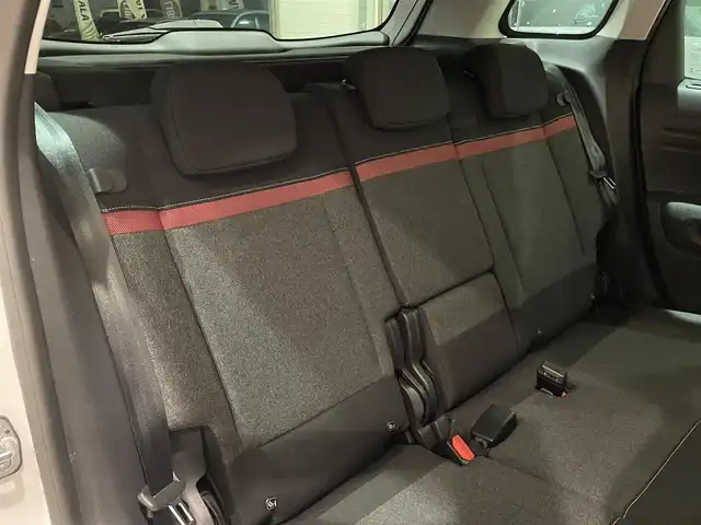 シトロエン Ｃ３ エアクロス Cシリーズ シックエディション 愛知県 2020(令2)年 4.5万km 白 特別使用車　/純正ディスプレイオーディオ　/Ｂｌｕｅｔｏｏｔｈ　/バックカメラ/ＡｐｐｌｅＣａｒＰｌａｙ　/ＡｎｄｒｏｉｄＡｕｔｏ　/ヒルデセントコントロール　/ワイヤレスチャージ　/ＬＫＡ　/ＢＳＭ　/ドライブレコーダー/ＥＴＣ/プッシュスタート/ウィンカーミラー/アイドリングストップ