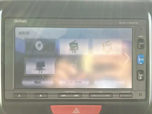 ホンダ Ｎ ＢＯＸ カスタムG SSブラックスタイル 静岡県 2017(平29)年 4.4万km クリスタルブラックパール 純正ナビ（CD/DVD/BT/フルセグ）/バックカメラ/ドライブレコーダー前後/ETC/エンジンスタートボタン/パワーステアリング/パワーウィンドウ/アイドリングストップ/スマートキー/スペアキー1本/オートエアコン/純正フロアマット/ベンチシート/布シート/前席シートヒーター/両側パワースライドドア/純正アルミホイール/ABS/横滑り防止装置/オートライト/LED/Wエアバッグ