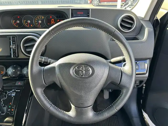 トヨタ カローラ ルミオン 1．8S On B リミテッド 宮城県 2014(平26)年 12.2万km ブラックマイカ 特別仕様車18SonBリミテッド/フルエアロ/KENWOOD7インチナビ/フルセグテレビ/Bluetooth/CD/DVD/オートエアコン/ビルトインETC/フルレザーシート/オートライト/HIDヘッドライト/プッシュスタート/スマートキー/本革巻きステアリング/純正ドアバイザー/純正リアルーフスポイラー/電動格納ミラー