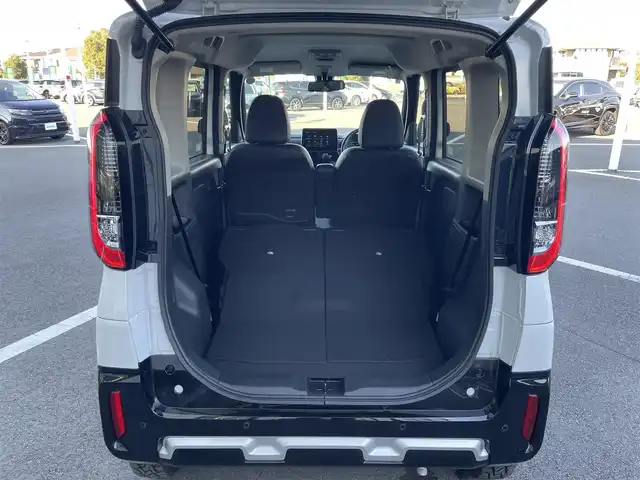 三菱 デリカミニ G 群馬県 2024(令6)年 0.3万km アメジストブラック/シルキーホワイト e-アシスト/・衝突軽減ブレーキシステム/・踏み間違い衝突防止アシスト/・車線逸脱警報システム/・車線逸脱防止支援機能/・オートマチックハイビーム/・ふらつき警報/・前方衝突予測警報/・標識検知システム/・先行車発進通知/純正9インチナビ/（BT/HDMI/SD）/フルセグTV/バックカメラ/パワースライドドア/ハーフレザー/シートヒーター（D席/N席）/ステアリングスイッチ/LEDヘッドライト/JAOS14インチAW