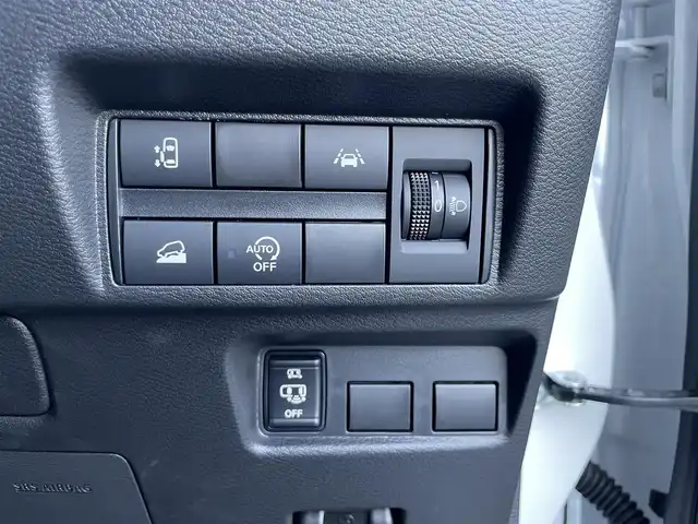 三菱 デリカミニ G 群馬県 2024(令6)年 0.3万km アメジストブラック/シルキーホワイト e-アシスト/・衝突軽減ブレーキシステム/・踏み間違い衝突防止アシスト/・車線逸脱警報システム/・車線逸脱防止支援機能/・オートマチックハイビーム/・ふらつき警報/・前方衝突予測警報/・標識検知システム/・先行車発進通知/純正9インチナビ/（BT/HDMI/SD）/フルセグTV/バックカメラ/パワースライドドア/ハーフレザー/シートヒーター（D席/N席）/ステアリングスイッチ/LEDヘッドライト/JAOS14インチAW