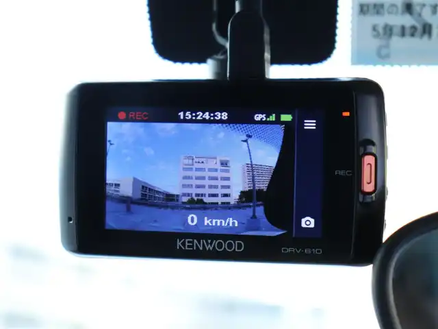 ＭＩＮＩ ミニ 神奈川県 2018(平30)年 4.7万km アイボリーⅡ ワンオーナー/205/45R17 10本スポークブラック塗装アルミホイール/カメラ／パーキングアシストパッケージ/：パーキングアシスト/：パークディスタンスコントロール/：リアビューカメラ/ETC２.0/LEDライトパッケージ/：LEDヘッドランプ/：LEDフロントフォグランプ/：ユニオンジャックデザインLEDリアコンビネーションランプ/：ホワイトターンランプ/シートヒーター（前席）/クルーズコントロール/純正フロアマット/保証書/フロントドアカーテシランプ