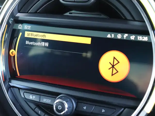 ＭＩＮＩ ミニ 神奈川県 2018(平30)年 4.7万km アイボリーⅡ ワンオーナー/205/45R17 10本スポークブラック塗装アルミホイール/カメラ／パーキングアシストパッケージ/：パーキングアシスト/：パークディスタンスコントロール/：リアビューカメラ/ETC２.0/LEDライトパッケージ/：LEDヘッドランプ/：LEDフロントフォグランプ/：ユニオンジャックデザインLEDリアコンビネーションランプ/：ホワイトターンランプ/シートヒーター（前席）/クルーズコントロール/純正フロアマット/保証書/フロントドアカーテシランプ