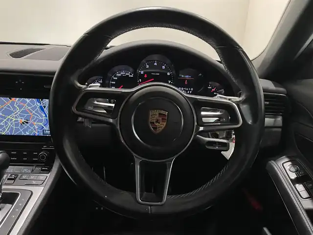 ポルシェ ９１１ カレラ 愛知県 2016(平28)年 4.2万km 白 ＰＤＬＳ　/ＰＡＳＭ　/ＧＴスポステ　/純正ナビ　/Ｂｌｕｅｔｏｏｔｈ　/ＨＤＤ　/バックカメラ　/コーナーセンサー　/カラークレスト　/シートヒーター　/電動格納ミラー　/ドライブレコーダー　/ＥＴＣ２．０/アイドリングストップ