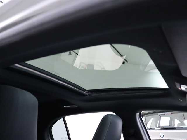 メルセデス・ベンツ Ｍ・ベンツ Ａ２００ｄ AMGライン 静岡県 2019(令1)年 3万km マウンテングレー サンルーフ /レザーエクスクルーシブPK /アドバンスドPK /ナビ TV BT USB /Bカメラ /ACC LKA BSM HUD /ETC2.0 /無線充電 /パワーシート　シートヒーター /LEDヘッドライト /社外エアロ