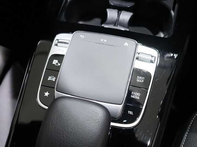 メルセデス・ベンツ Ｍ・ベンツ Ａ２００ｄ AMGライン 静岡県 2019(令1)年 3万km マウンテングレー サンルーフ /レザーエクスクルーシブPK /アドバンスドPK /ナビ TV BT USB /Bカメラ /ACC LKA BSM HUD /ETC2.0 /無線充電 /パワーシート　シートヒーター /LEDヘッドライト /社外エアロ