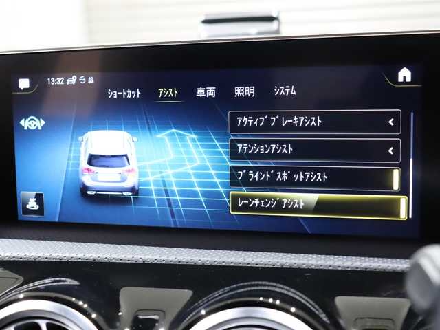 メルセデス・ベンツ Ｍ・ベンツ Ａ２００ｄ AMGライン 静岡県 2019(令1)年 3万km マウンテングレー サンルーフ /レザーエクスクルーシブPK /アドバンスドPK /ナビ TV BT USB /Bカメラ /ACC LKA BSM HUD /ETC2.0 /無線充電 /パワーシート　シートヒーター /LEDヘッドライト /社外エアロ
