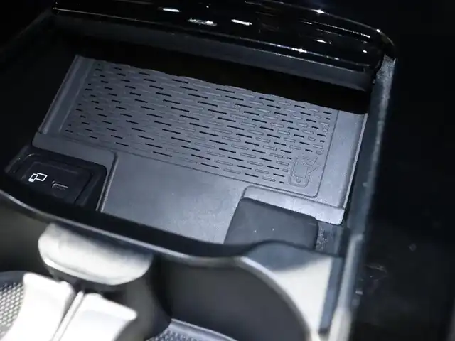 メルセデス・ベンツ Ｍ・ベンツ Ａ２００ｄ AMGライン 静岡県 2019(令1)年 3万km マウンテングレー サンルーフ /レザーエクスクルーシブPK /アドバンスドPK /ナビ TV BT USB /Bカメラ /ACC LKA BSM HUD /ETC2.0 /無線充電 /パワーシート　シートヒーター /LEDヘッドライト /社外エアロ