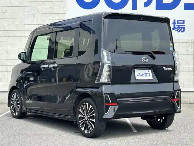 ダイハツ タント カスタム RS セレクション 長崎県 2020(令2)年 10.9万km ブラックマイカメタリック (株)IDOMが運営する【じしゃロン長崎店】の自社ローン専用車両になりますこちらは現金またはオートローンご利用時の価格です。自社ローンご希望の方は別途その旨お申付け下さい/ナビ　/バックカメラ　/両側パワースライドドア　/ヒートヒーター　/ハーフレザーシート　/ＡＣＣ　/衝突被害軽減ブレーキ　/レーンアシスト　/ＬＥＤヘッドライト　/オートライト　/ＥＴＣ　/プッシュスタート