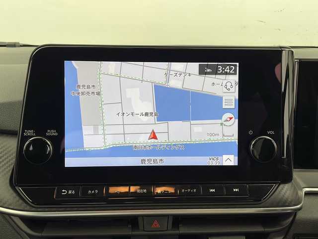 日産 ノート X 鹿児島県 2021(令3)年 5.2万km ピュアホワイトパール プロパイロット/純正ディスプレイオーディオ/（Bluetooth/フルセグTV)/アラウンドビューモニター/ビルドインETC/前方ドライブレコーダー/デジタルインナーミラー/置くだけ充電/ブラインドスポットモニター/オートホールド/ドアバイザー/オートライト/オートマチックハイビーム/レーンキープアシスト/スペアキー1本/保証書
