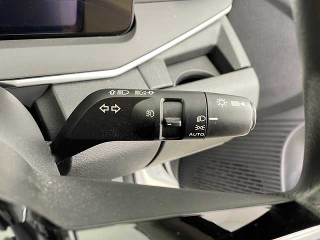 日産 ノート X 鹿児島県 2021(令3)年 5.2万km ピュアホワイトパール プロパイロット/純正ディスプレイオーディオ/（Bluetooth/フルセグTV)/アラウンドビューモニター/ビルドインETC/前方ドライブレコーダー/デジタルインナーミラー/置くだけ充電/ブラインドスポットモニター/オートホールド/ドアバイザー/オートライト/オートマチックハイビーム/レーンキープアシスト/スペアキー1本/保証書