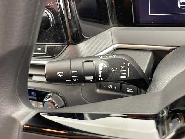 日産 ノート X 鹿児島県 2021(令3)年 5.2万km ピュアホワイトパール プロパイロット/純正ディスプレイオーディオ/（Bluetooth/フルセグTV)/アラウンドビューモニター/ビルドインETC/前方ドライブレコーダー/デジタルインナーミラー/置くだけ充電/ブラインドスポットモニター/オートホールド/ドアバイザー/オートライト/オートマチックハイビーム/レーンキープアシスト/スペアキー1本/保証書