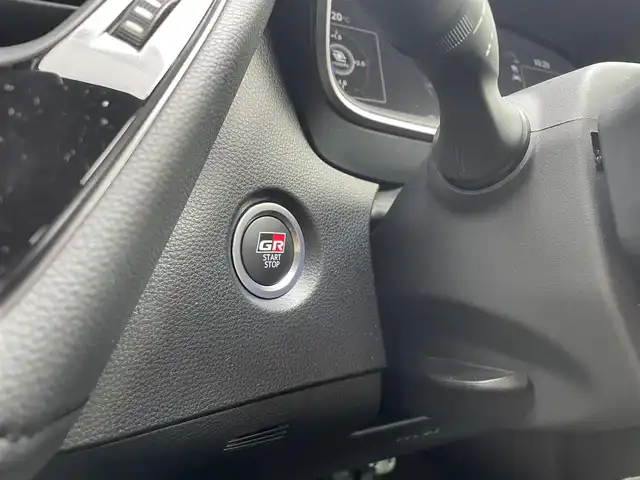トヨタ ＧＲカローラ RZ 宮城県 2023(令5)年 0.2万km プラチナホワイトパールマイカ ワンオーナー/ターボ＆4WD/純正メモリナビ/FM/AM/BT/Miracast/フルセグTV/バックカメラ/ハーフレザーシート/シートヒーター/ステアリングヒーター/純正アルミ夏タイヤ18インチ/ブラインドスポットモニター/コーナーセンサー/フロントワイパーデアイサー/クルーズコントロール/横滑り防止装置/レーンアシスト/おくだけ充電/スペアキー
