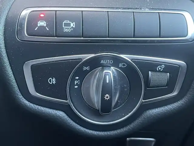 メルセデス・ベンツ Ｖ２２０ d スポーツ ロング 大阪府 2019(令1)年 5.9万km 黒 純正ナビ/-Bluetooth/フルセグTV/CD/DVD/FM/AM/両側パワースライドドア/衝突被害軽減ブレーキ/クルーズコントロール/ツインサンルーフ/全方位カメラ/バックカメラ/パワーバックドア/パワーシート/シートヒーター/レーンアシストキープ/クリアランスソナー/前後ドラレコ/純正ETC/スペアキー×１