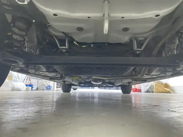 ダイハツ ムーヴ キャンバス G メイクアップ VS SAⅢ 滋賀県 2021(令3)年 3.5万km パールホワイトⅢ/スムースグレーマイカメタリック 2トーン 禁煙車/純正7インチナビ/（AM・FM・フルセグTV・USB・SD・Bluetooth）/両側パワースライドドア/運転席シートヒーター/前方ドライブレコーダー/コーナーセンサー/オートマチックハイビーム/オートライト/衝突被害軽減システム/ＥＴＣ/スマートキー/プッシュスタート