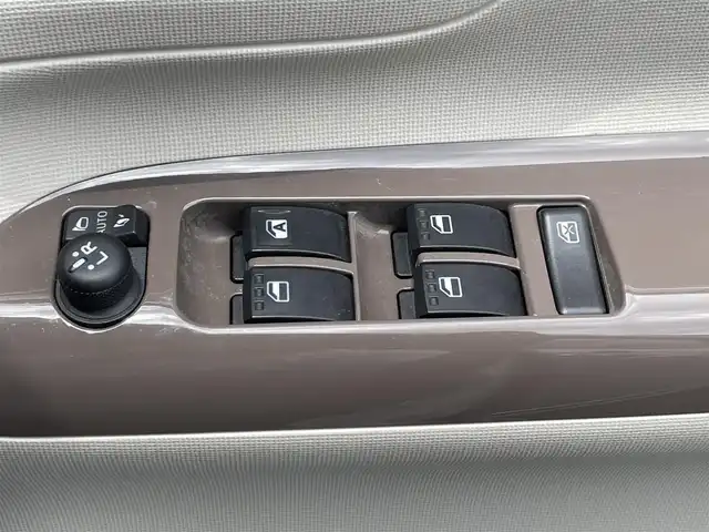 ダイハツ ムーヴ キャンバス G メイクアップ VS SAⅢ 滋賀県 2021(令3)年 3.5万km パールホワイトⅢ/スムースグレーマイカメタリック 2トーン 禁煙車/純正7インチナビ/（AM・FM・フルセグTV・USB・SD・Bluetooth）/両側パワースライドドア/運転席シートヒーター/前方ドライブレコーダー/コーナーセンサー/オートマチックハイビーム/オートライト/衝突被害軽減システム/ＥＴＣ/スマートキー/プッシュスタート