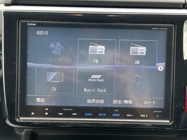 ホンダ ステップワゴン スパーダ ホンダセンシング 福島県 2017(平29)年 9.9万km ホワイトオーキッドパール 純正ナビ/・フルセグＴＶ/・Ｂｌｕｅｔｏｏｔｈ/・ＣＤ/・ＤＶＤ/・ＦＭ・ＡＭ/・ＵＳＢ端子/両側パワースライドドア/レーンアシスト/衝突軽減ブレーキ/クルーズコントール/後席モニター/ＬＥＤヘッドライト