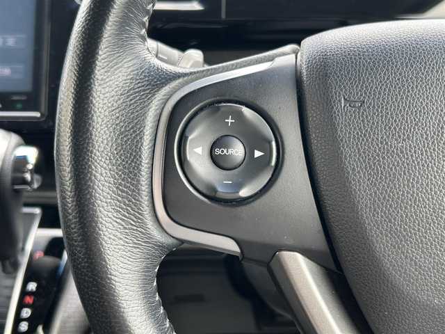 ホンダ ステップワゴン スパーダ ホンダセンシング 福島県 2017(平29)年 9.9万km ホワイトオーキッドパール 純正ナビ/・フルセグＴＶ/・Ｂｌｕｅｔｏｏｔｈ/・ＣＤ/・ＤＶＤ/・ＦＭ・ＡＭ/・ＵＳＢ端子/両側パワースライドドア/レーンアシスト/衝突軽減ブレーキ/クルーズコントール/後席モニター/ＬＥＤヘッドライト