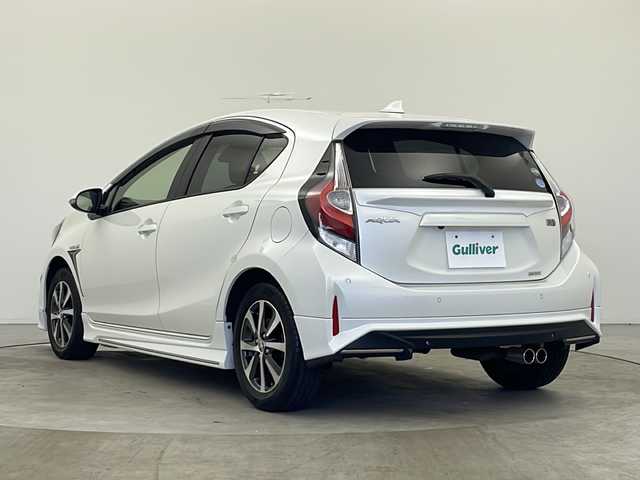 トヨタ アクア G ソフトレザーセレクション 秋田県 2019(平31)年 3.9万km ホワイトパールクリスタルシャイン TRDエアロ/TRDマフラー/トヨタセーフティセンス/純正SDナビ/　（CD/Bluetooth）/バックカメラ/クルーズコントロール/ステアリングスイッチ/革巻きハンドル/ビルトインETC/プッシュスタート/純正フロアマット/純正15インチアルミホイール/クリアランスソナー/LEDヘッドライト/フォグランプ/オートライト/オートハイビーム/スマートキー