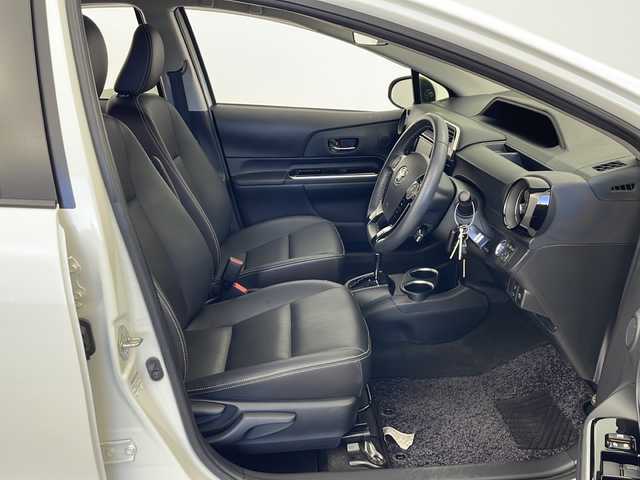 トヨタ アクア G ソフトレザーセレクション 秋田県 2019(平31)年 3.9万km ホワイトパールクリスタルシャイン TRDエアロ/TRDマフラー/トヨタセーフティセンス/純正SDナビ/　（CD/Bluetooth）/バックカメラ/クルーズコントロール/ステアリングスイッチ/革巻きハンドル/ビルトインETC/プッシュスタート/純正フロアマット/純正15インチアルミホイール/クリアランスソナー/LEDヘッドライト/フォグランプ/オートライト/オートハイビーム/スマートキー
