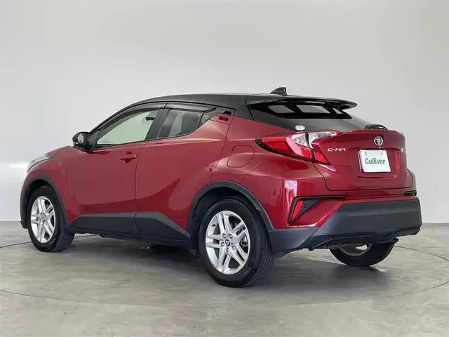 トヨタ Ｃ－ＨＲ S 埼玉県 2020(令2)年 2.3万km ブラック/エモーショナルレッドⅡ 2トーン 純正８インチディスプレイオーディオ　パノラミックビューモニター　ビルトインＥＴＣ２．０　ドライブレコーダー　セーフティセンス　レーダークルーズコントロール　純正アルミホイール　オートハイビーム　ＬＥＤ