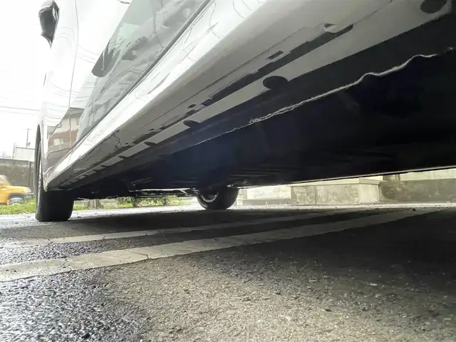 トヨタ アルファードハイブリット SR 宮城県 2019(令1)年 1.4万km ホワイトパールクリスタルシャイン ワンオーナー/4WD/純正メモリーナビ/（ＡＭ／ＦＭ／ＣＤ／ＤＶＤ／Ｂｌｕｅｔｏｏｔｈ）　/フルセグテレビ　/レザーシート　/プリクラッシュセーフティー　/レーダークルーズコントロール　/レーンキープアシスト　/コーナーセンサー/横滑り防止装置/オートマチックハイビーム/オートライト/前席シートヒーター/前席パワーシート/シートメモリー/パワーバックドア/両側パワースライドドア/スマートキー/プッシュスタート/ＥＴＣ/バックカメラ/電動パーキングブレーキ/電動格納ミラー/テレビキャンセラー/スペアタイヤ